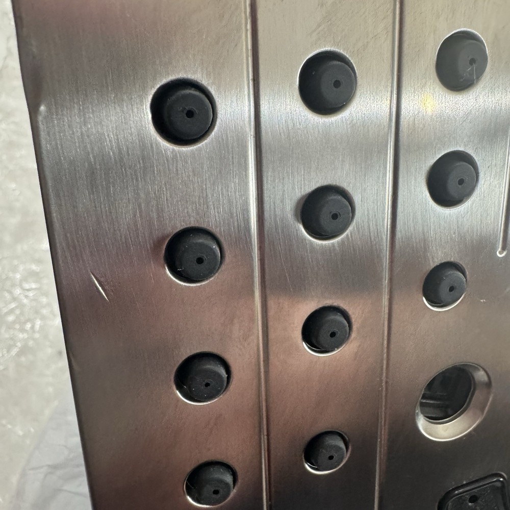 Brizo 7” Square Rain can Showerhead Has Flaws See Pics E44