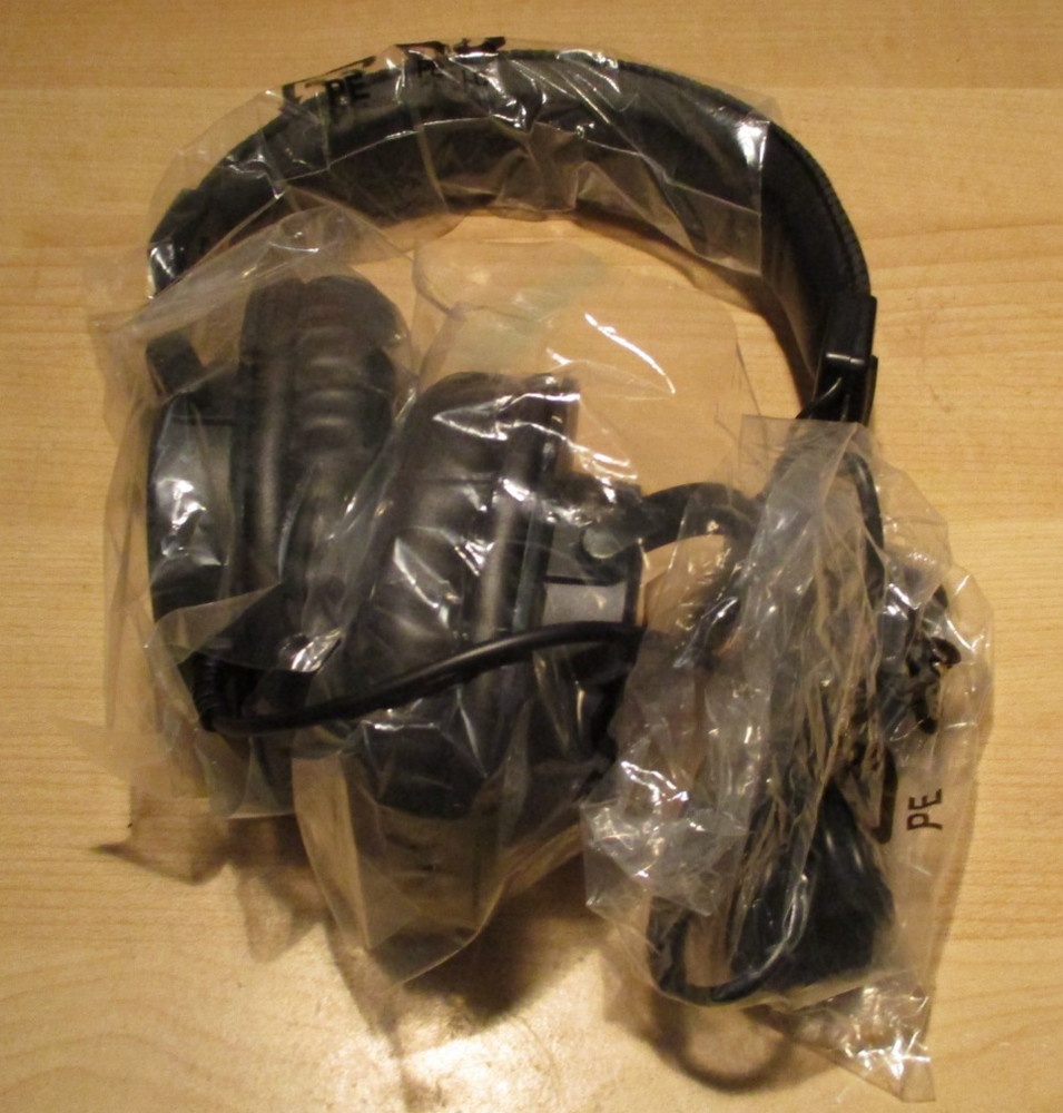 TASCAM TH-200X Studio Headphones
