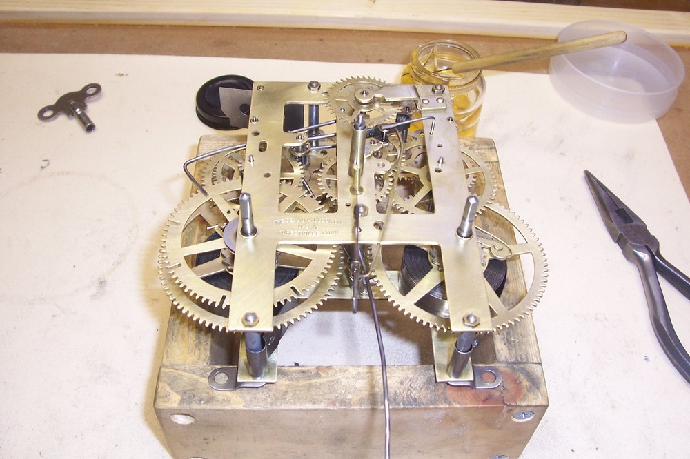 CLOCK MOVEMENT CLEANING SOLUTION RECIPE