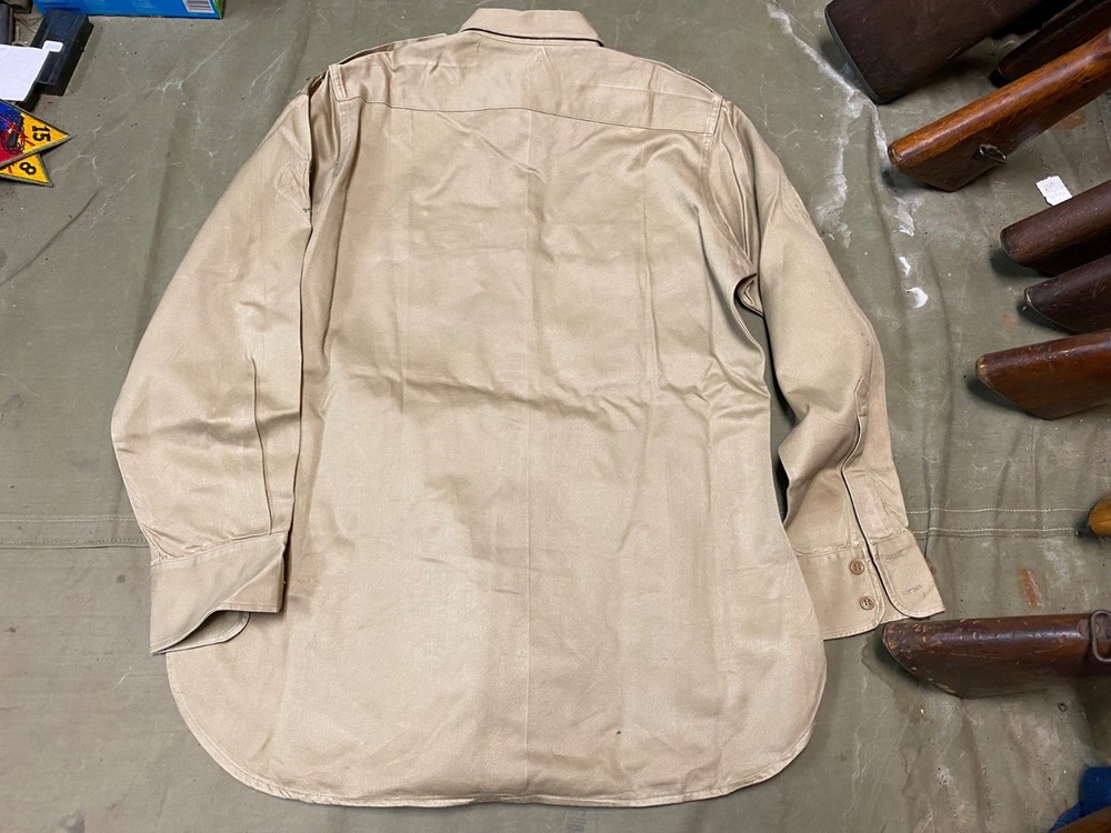 ORIGINAL WWII US ARMY OFFICER "KHAKI" CLASS A SHIRT- MEDIUM 40R