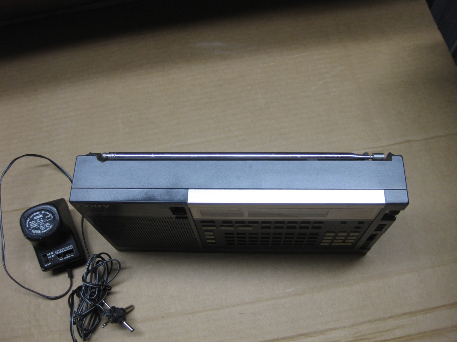 SONY ICF-2010 AIR/FM/LW/MW/SW/PLL Synthesized Receiver Short Wave. Working