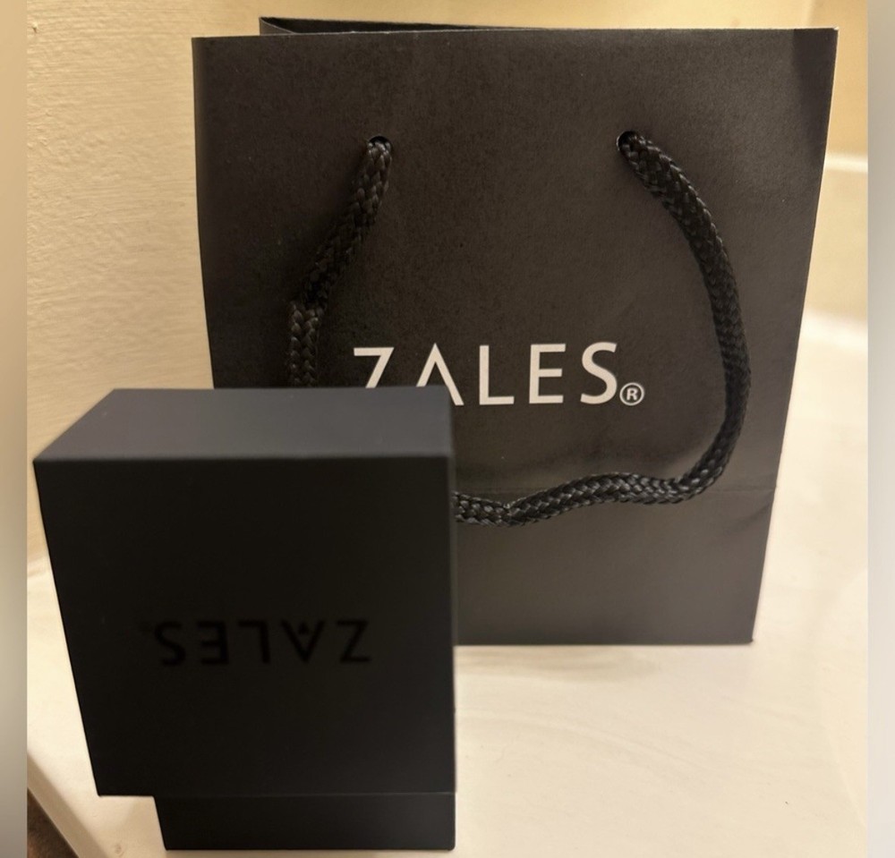 Zales Black Lined Ring Box