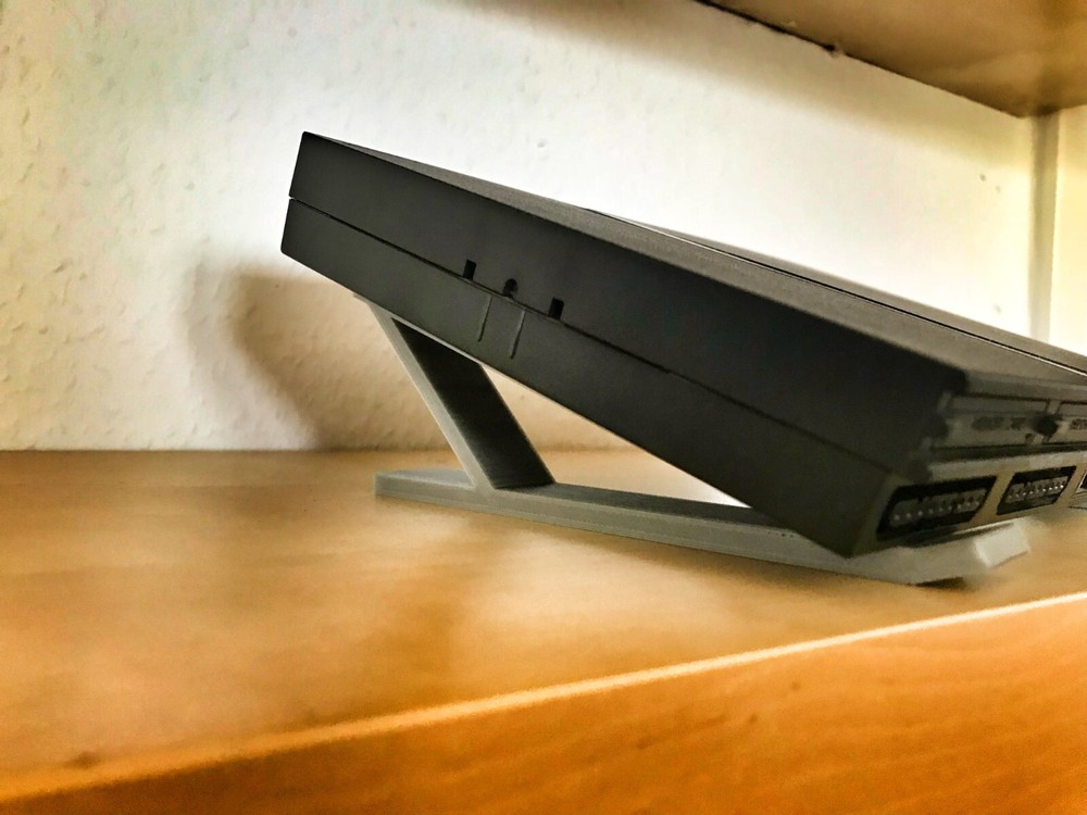 Universal game console stand display