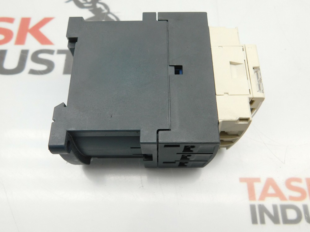 Telemecanique LC1D12BD Contactor 24V