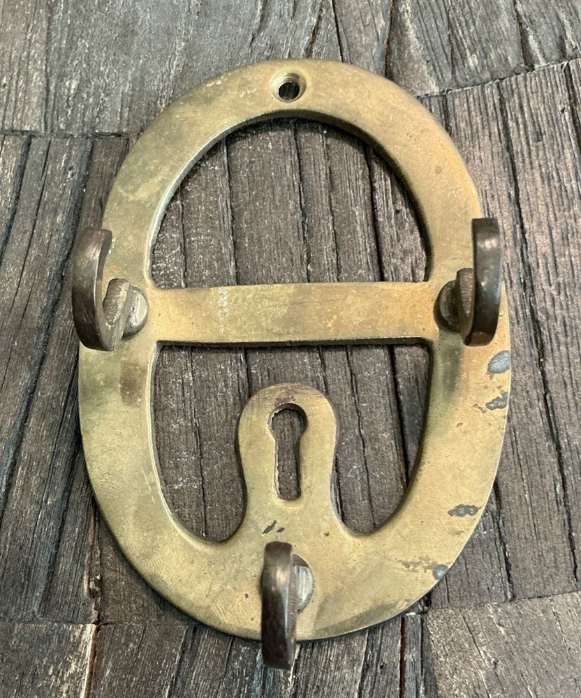 Brass Rustic Wall Mounted 3 Hook Key Holder Oval Shape Styled Keyhole Design