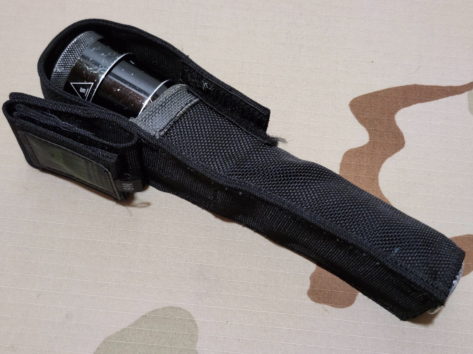 Blackhawk Old Gen Tactical Duty Streamlight Polystinger Pouch READ DESCRIPTION!