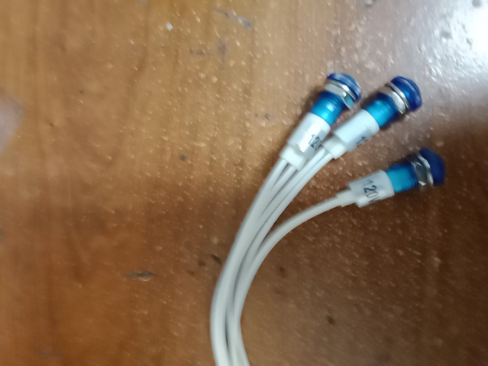 3 120 V Low Profile Blue Indicator Light