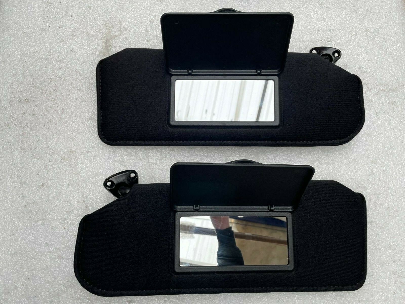 1993-02 FIREBIRD CAMARO EBONY-BLACK MIRROR SUN VISOR SHADEd SunVisors glass