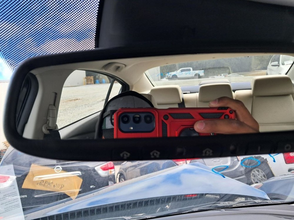 6 2014 Glove Box 4848079