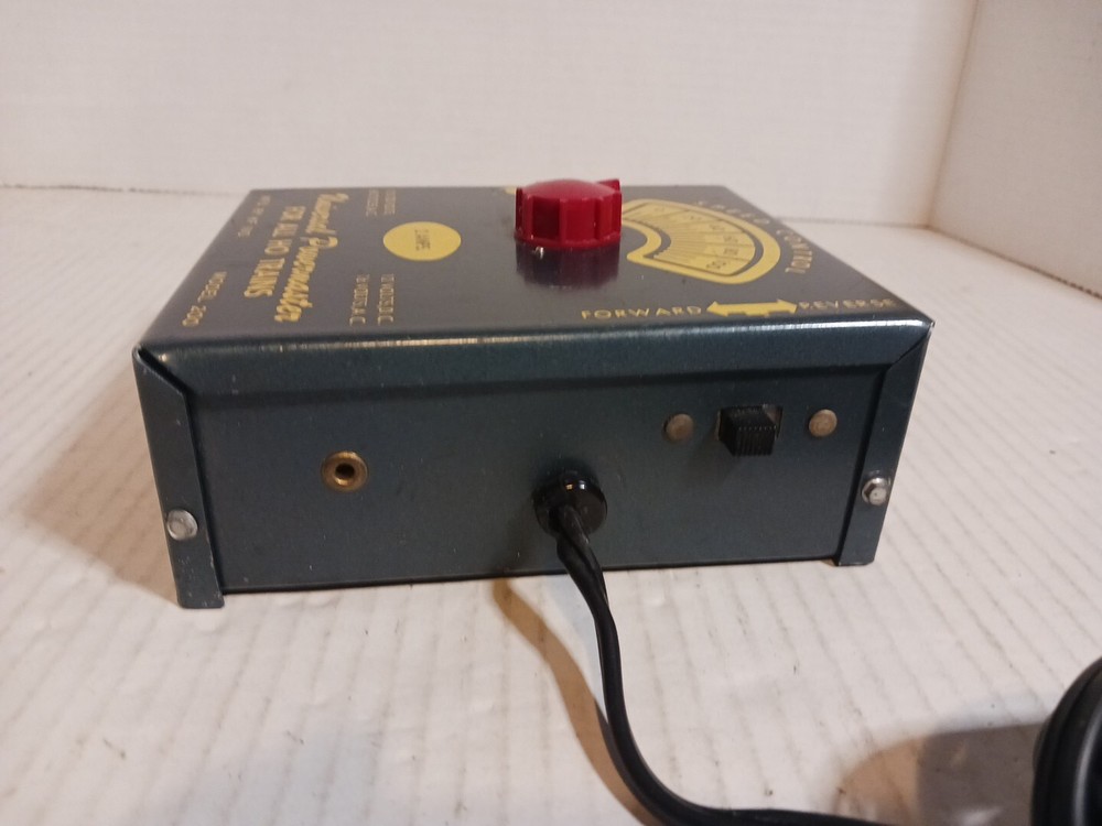 KF Industries Universal Powermaster Model 200 Train Transformer Control Tested