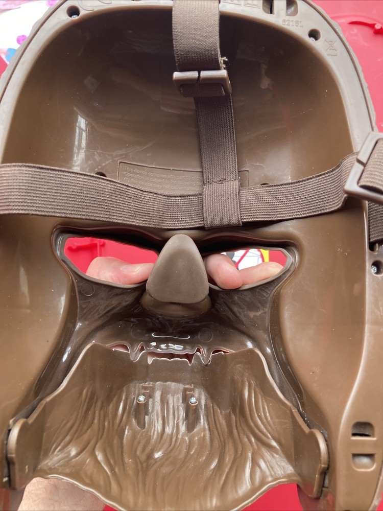 Star Wars Chewbacca Mask - Working/Pre-owned