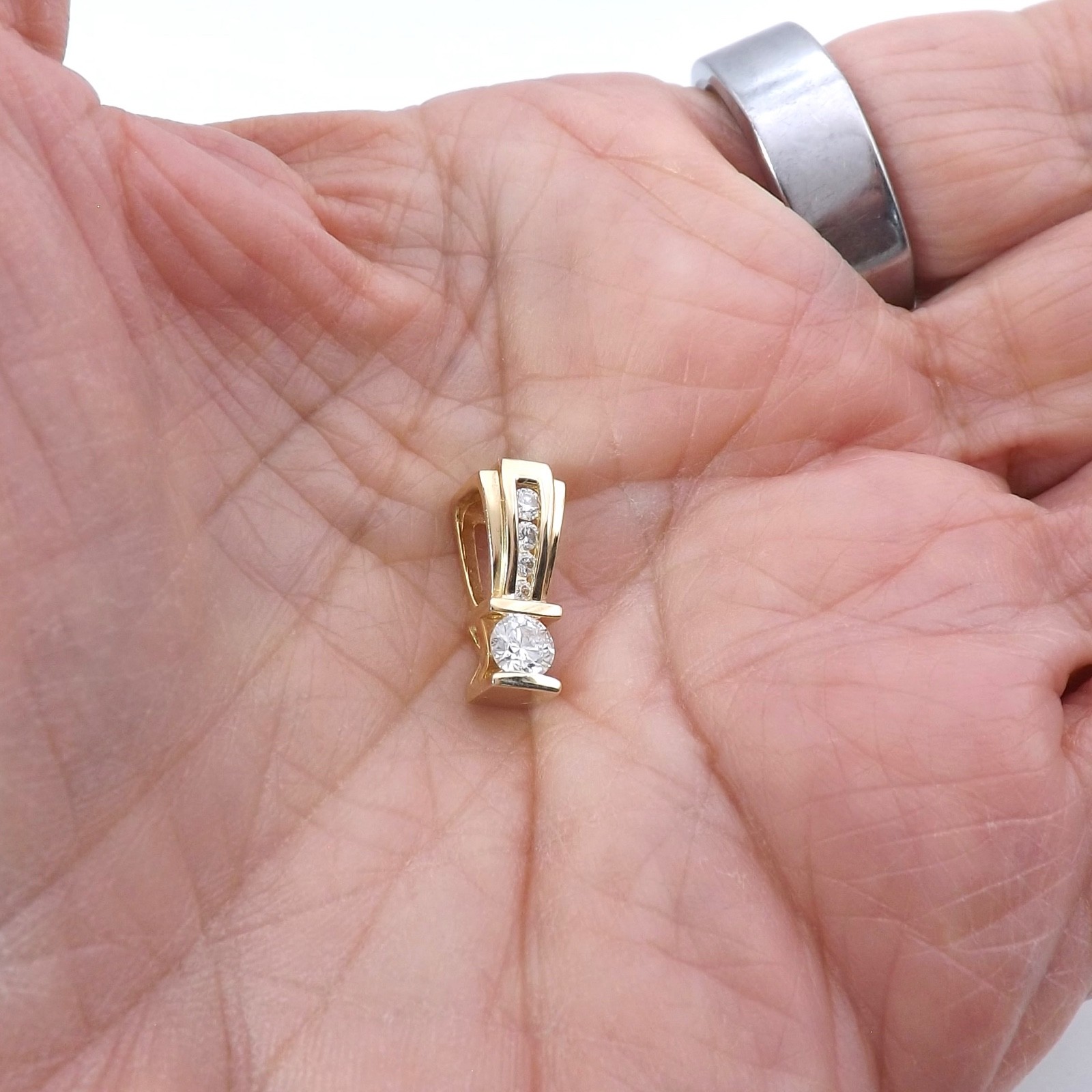 Solid 14k Gold Natural Diamond Slide Pendant Channel & Tension Setting New