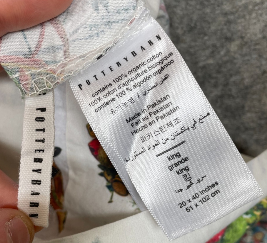 2 Pottery Barn Nostalgic Santa King Pillowcases White Christmas Organic Cotton