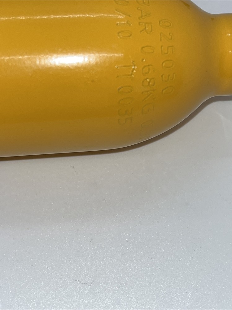 Smaco .5L Oxygen Cylinder (empty)