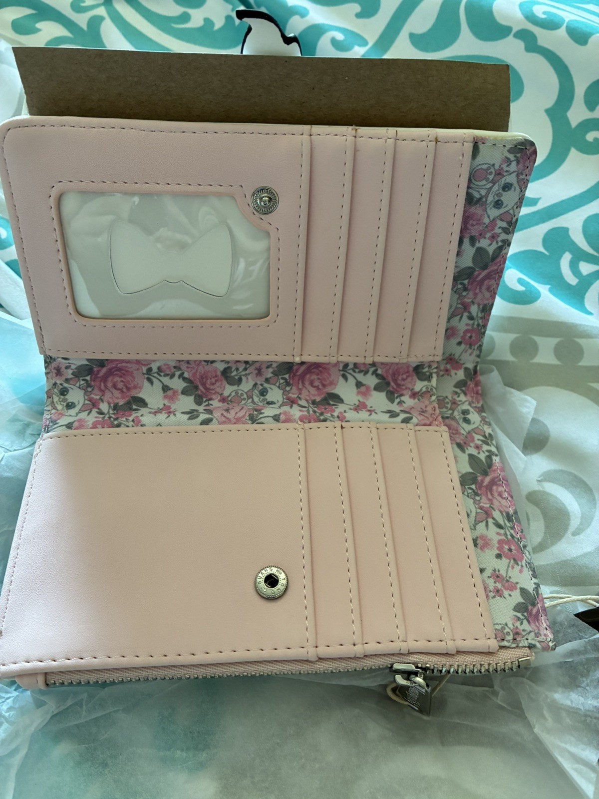 Disney Loungefly Aristocats Marie snap wallet with zip coin purse Brand New