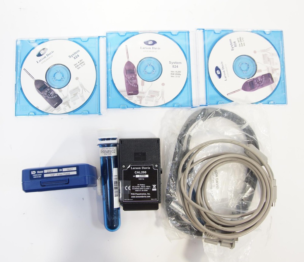 Larson Davis System 824 Precision Sound Level Meter with Accessories