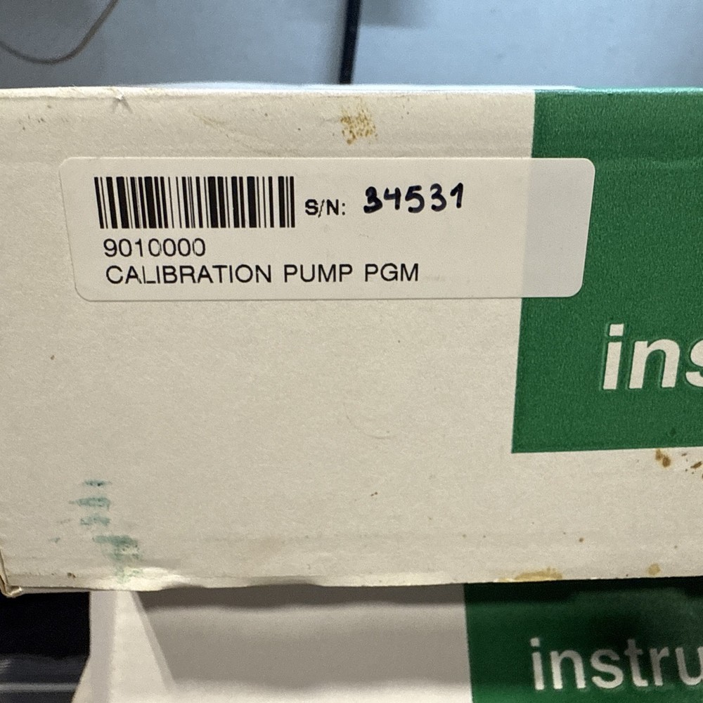 Beamex calibration pump