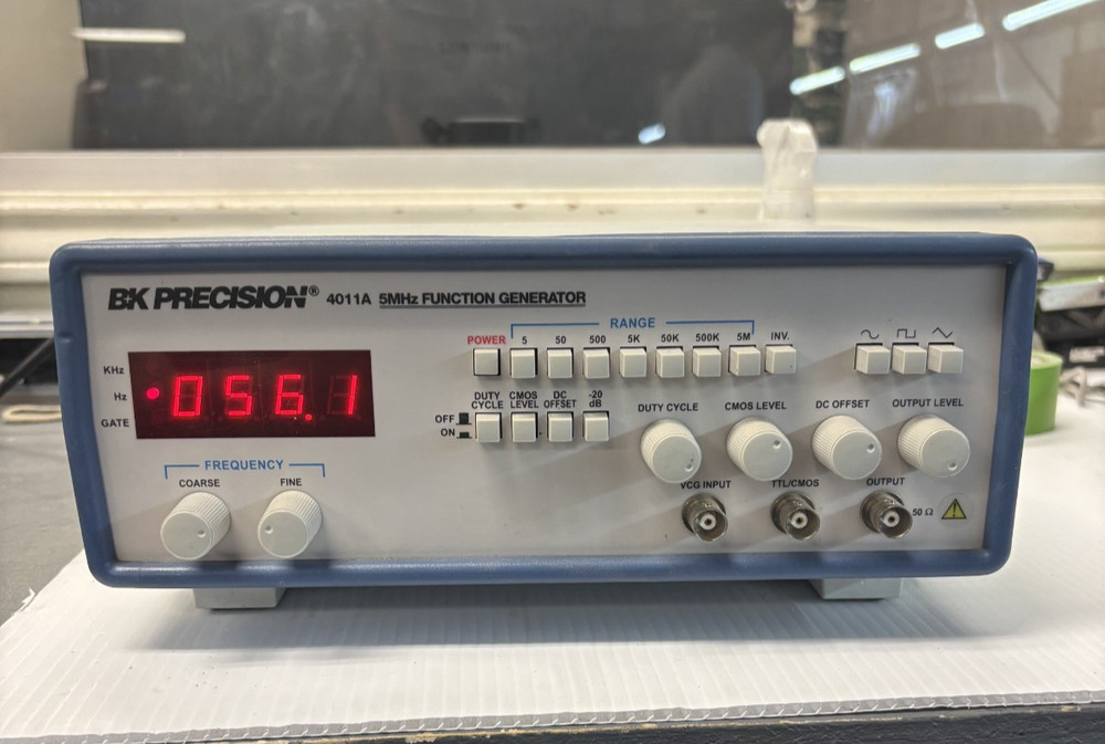 BK Precision 4011A 5MHz Function Generator turns on sold as is