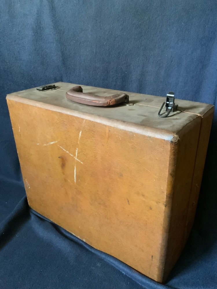 Vintage Birch No 600 Talking Machine PHONOGRAPH