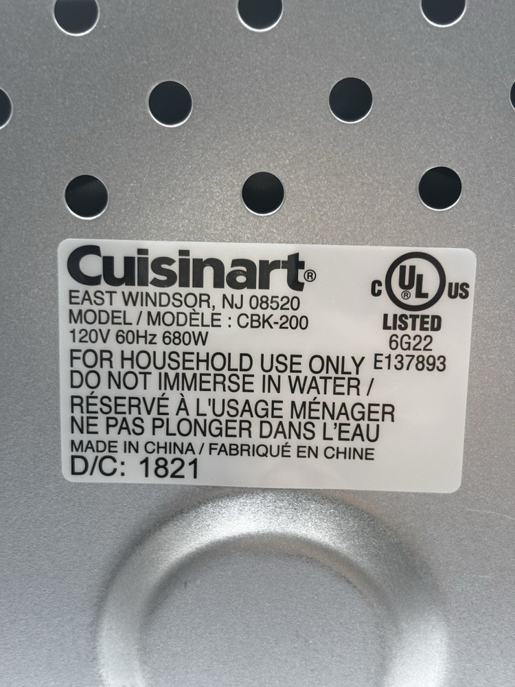 CUISINART CBK-200 Convection Bread Maker 2-Pound Programmable Stainless Steel