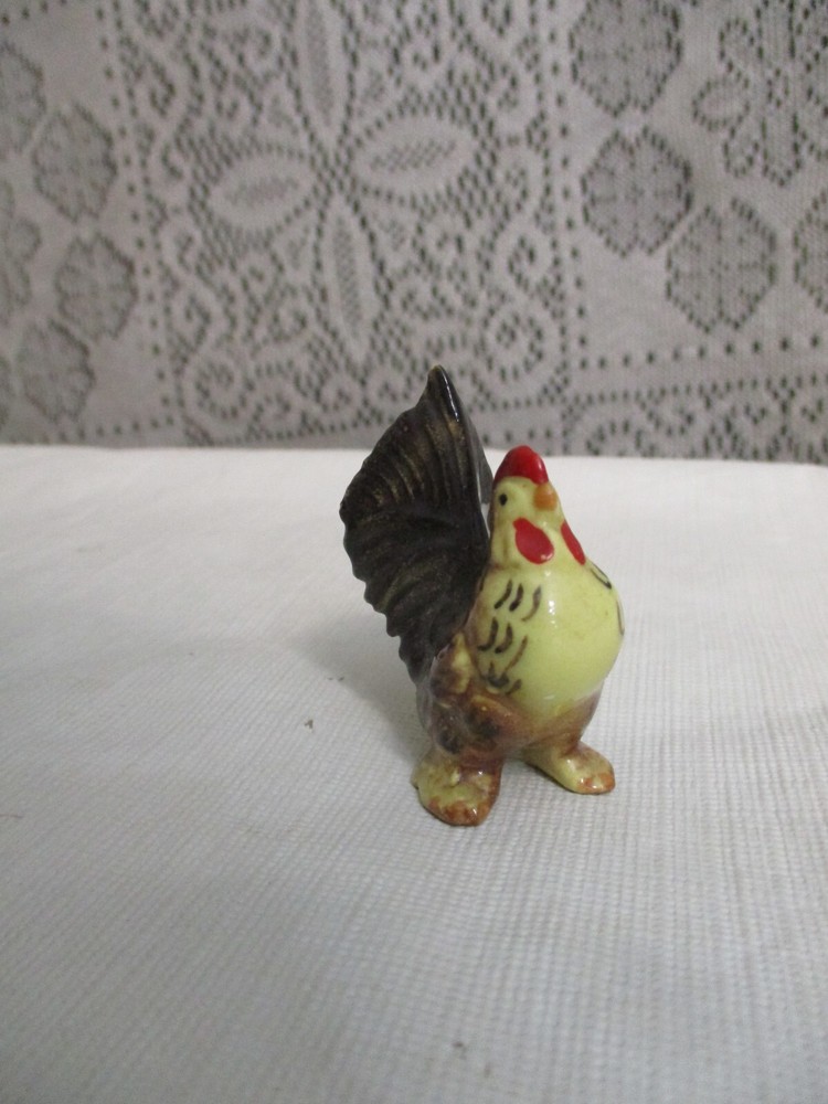 Vintage Miniature Ceramic Rooster - 2" tall