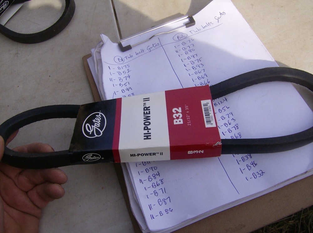 GATES HI POWER B32 DRIVE BELT