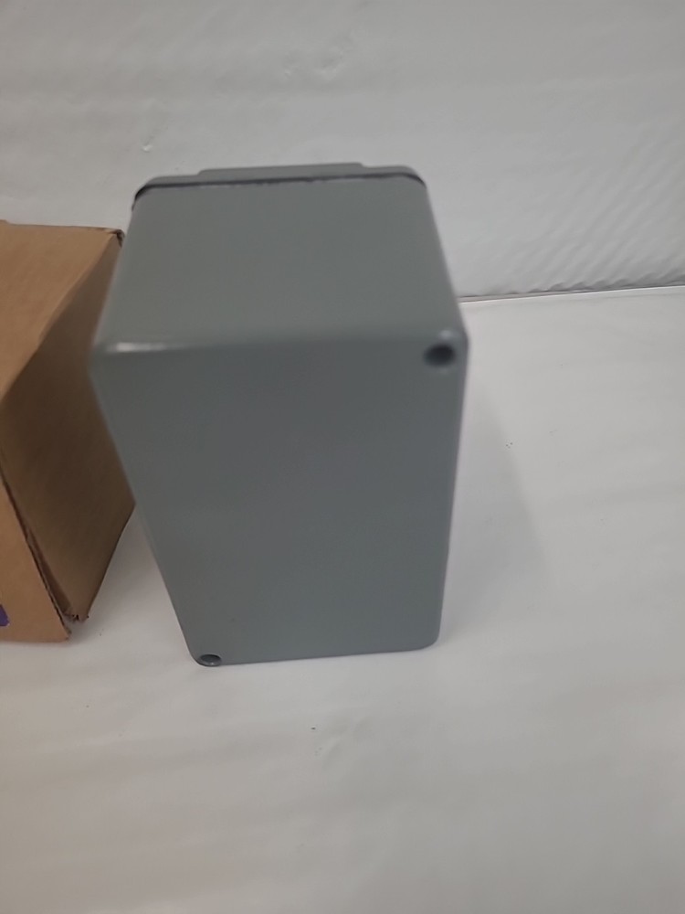 Square D 9001BW243 Push Button Control Station