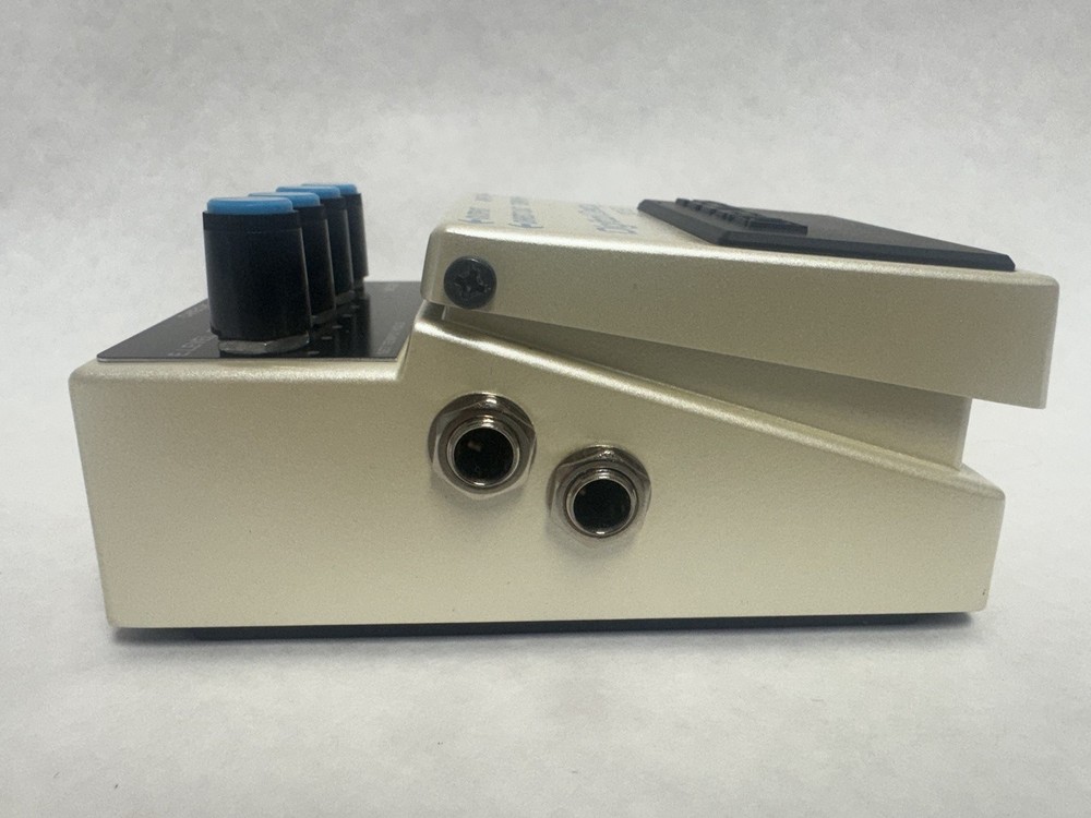 Boss Digital Delay DD-3T Effects Pedal