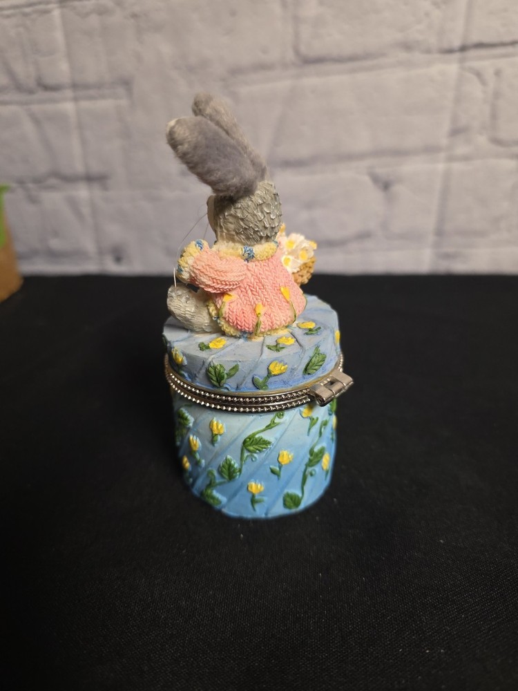 Resin Easter Bunny Hinged Trinket Box Posable Ears 2"x4.5"