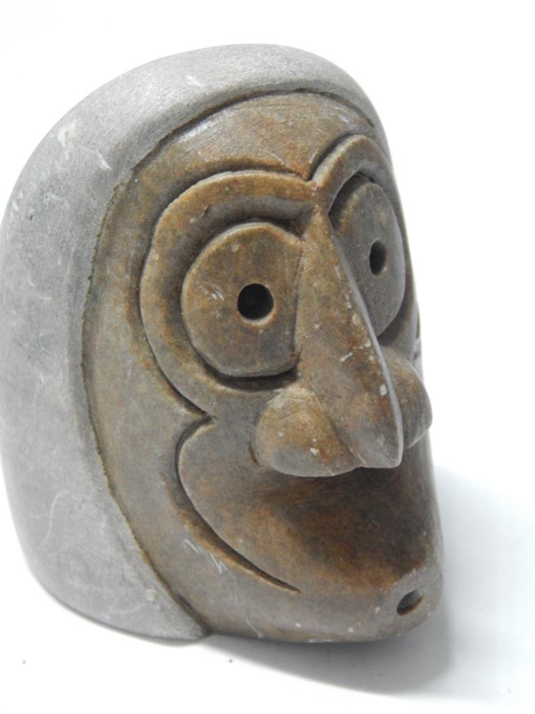 STONE IROQUOIS INDIAN CARVED MASK SCULPTURE - FALSE FACE WHISTLER - XLNT COND