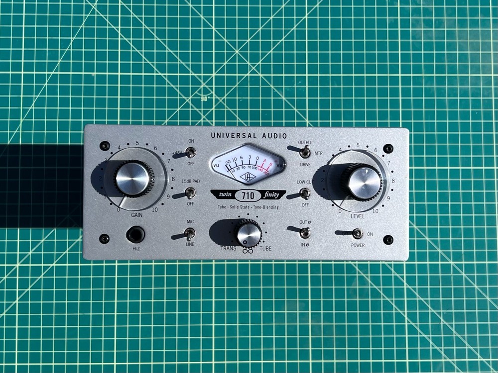 Universal Audio 710 Twin-Finity | Analog Microphone Preamp - Great Condition