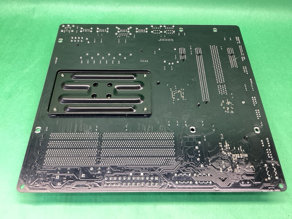ASRock 970M Pro3 Motherboard + CPU + I/O Shield - UNTESTED