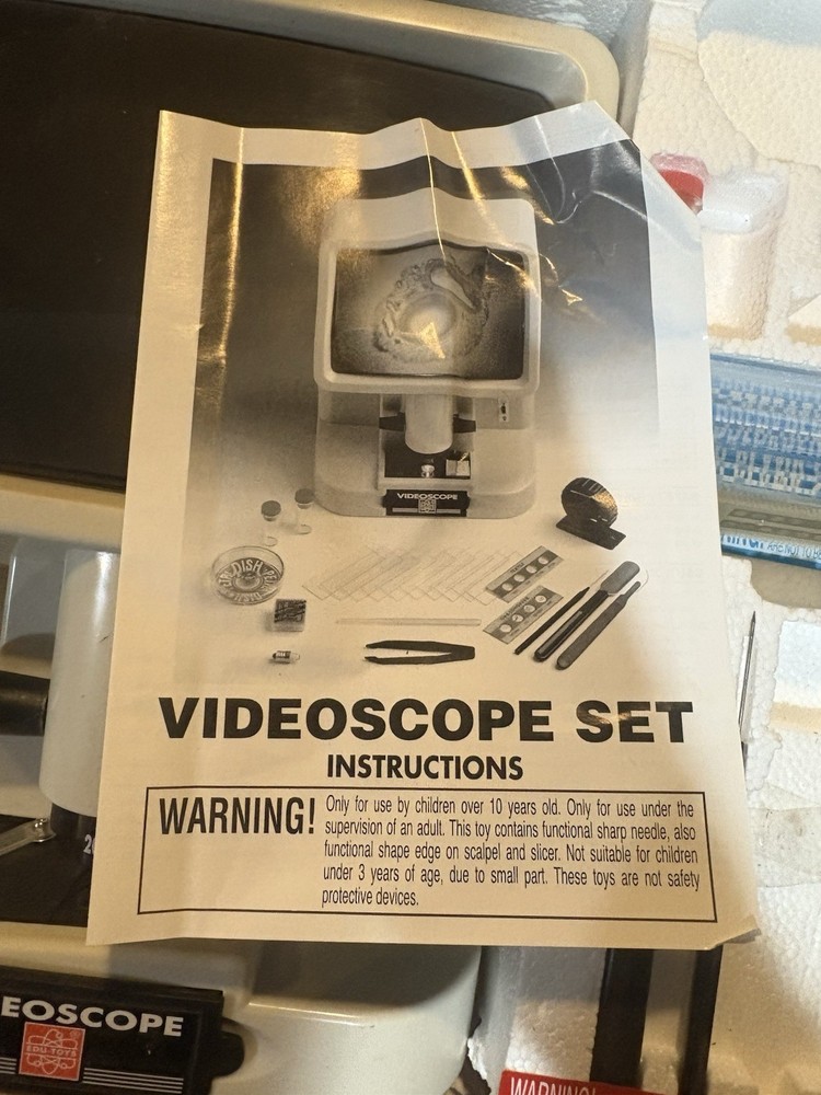Videoscope toy Plastic Cracked But Functional