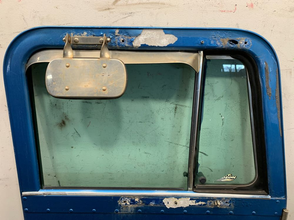 Peterbilt 379 Door (606-13224)