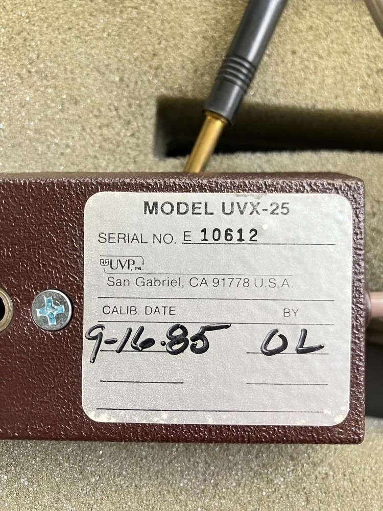 UVX Portable Digital Radiometer w/ UVX-25 Sensor & Case