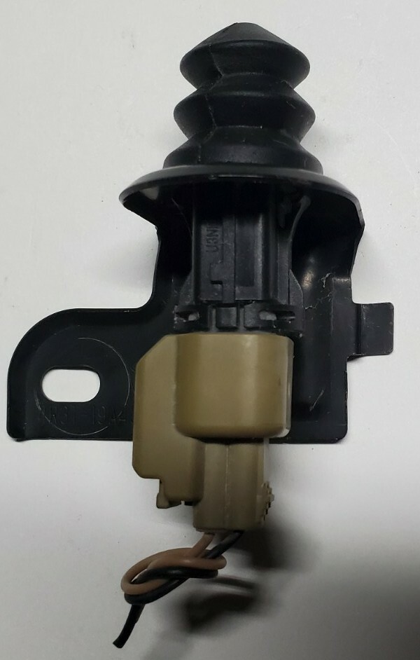 2005-2009 Ford Mustang OEM Trunk Open Warning Switch Ajar
