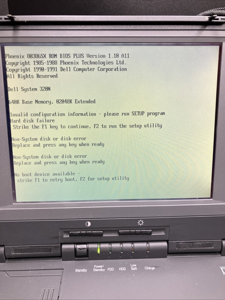 VINTAGE Dell 320N Laptop Intel