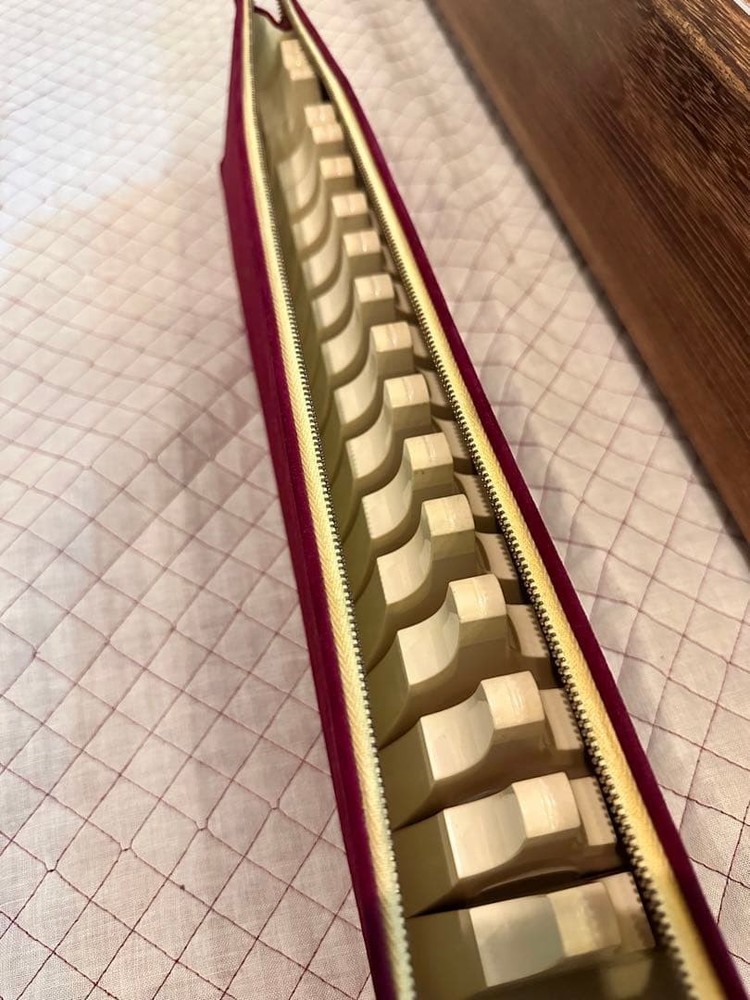 Koto Instruments Vintage high Class With cover 17 strings
