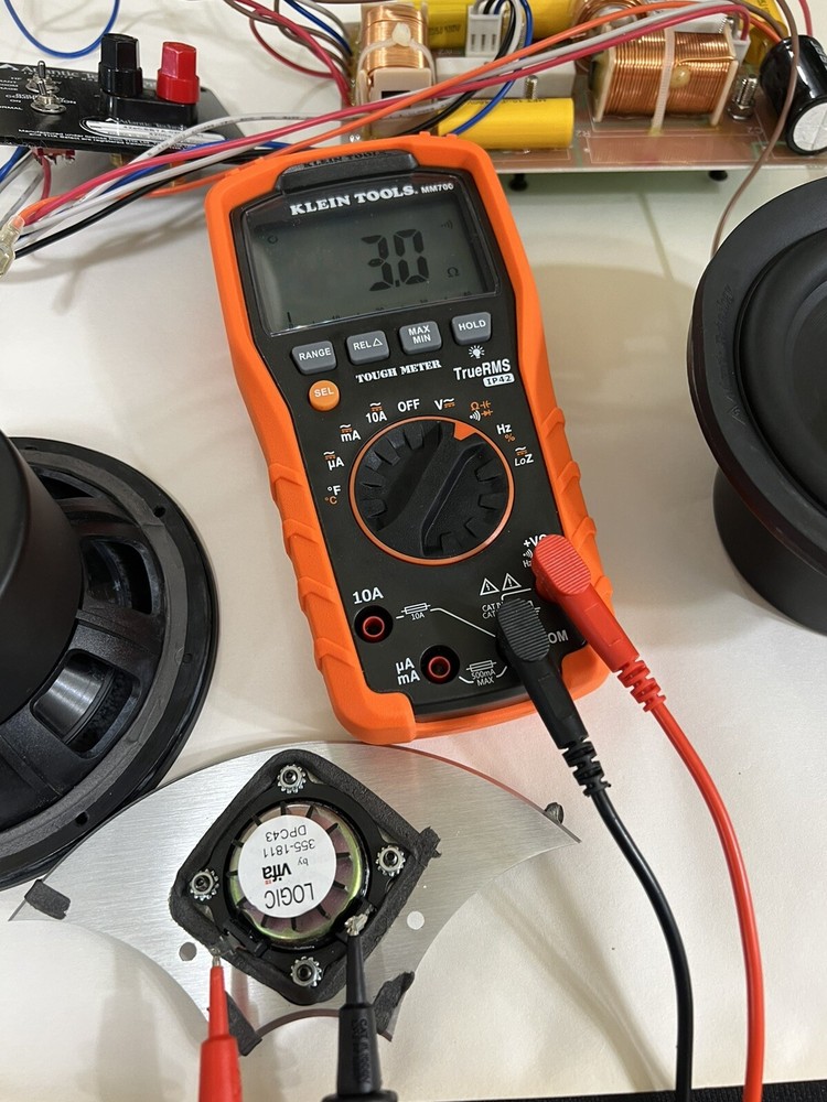 Atlantic Technology 4200e C Speakers + Crossover