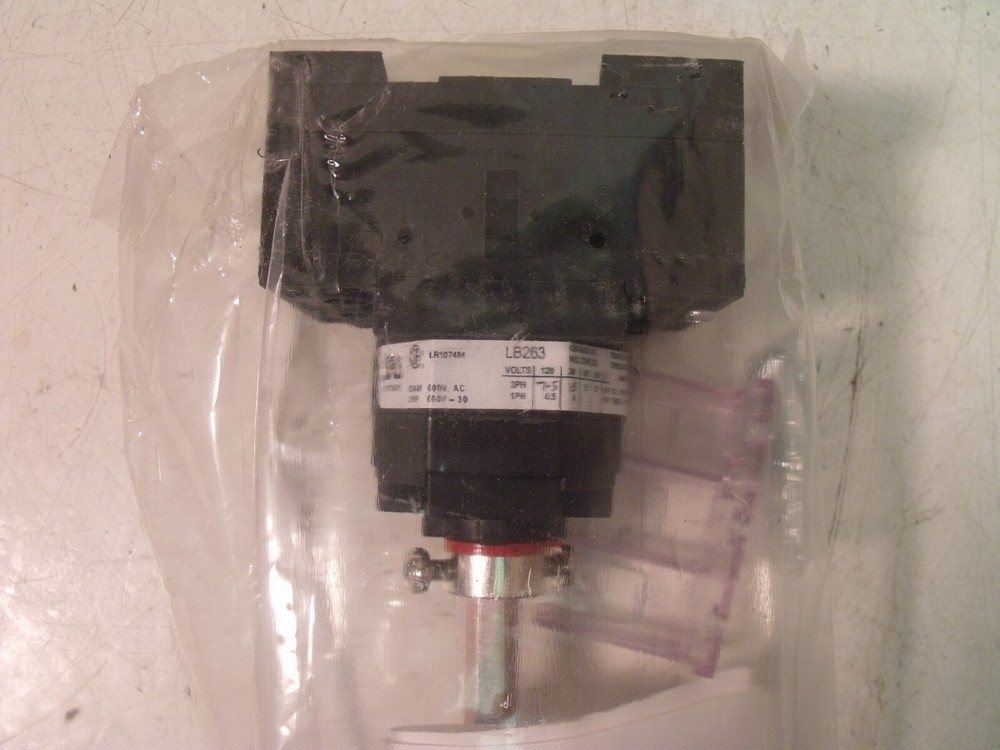 NIB ITC Compton Greaves LB263B34MSY/R 63A Panel Mount Load Break Switch
