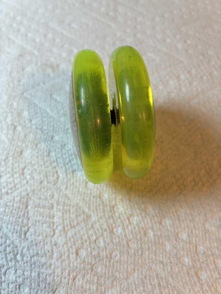Yomega Power Brain Yo-Yo, No String, shelf wear