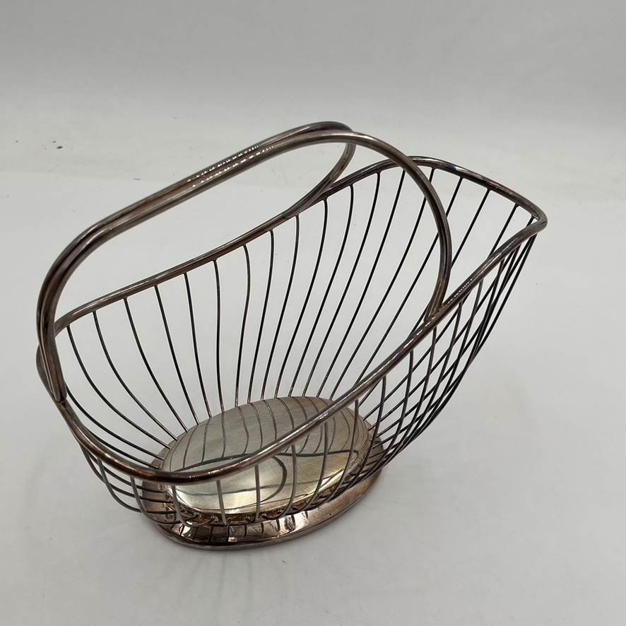 Vintage Wire Silver Plated Wine Bottle Holder Caddy Basket Farmhouse Flower Deco