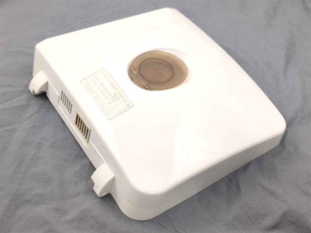 Panasonic Automatic Bread Maker SD-YD250 REPLACEMENT PART Lid & Yeast Dispenser