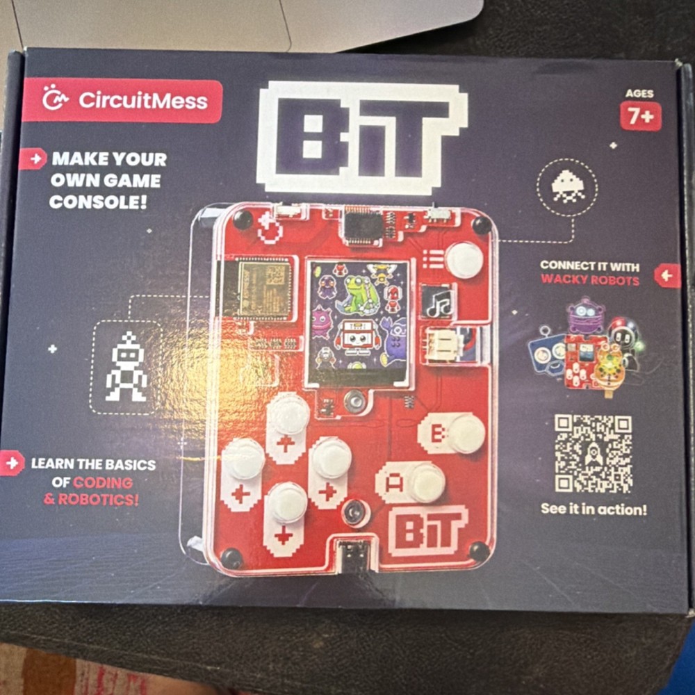 CircuitMess BiT Wacky Robots DIY Game Console Kit STEM Coding Ages 7+ 2023