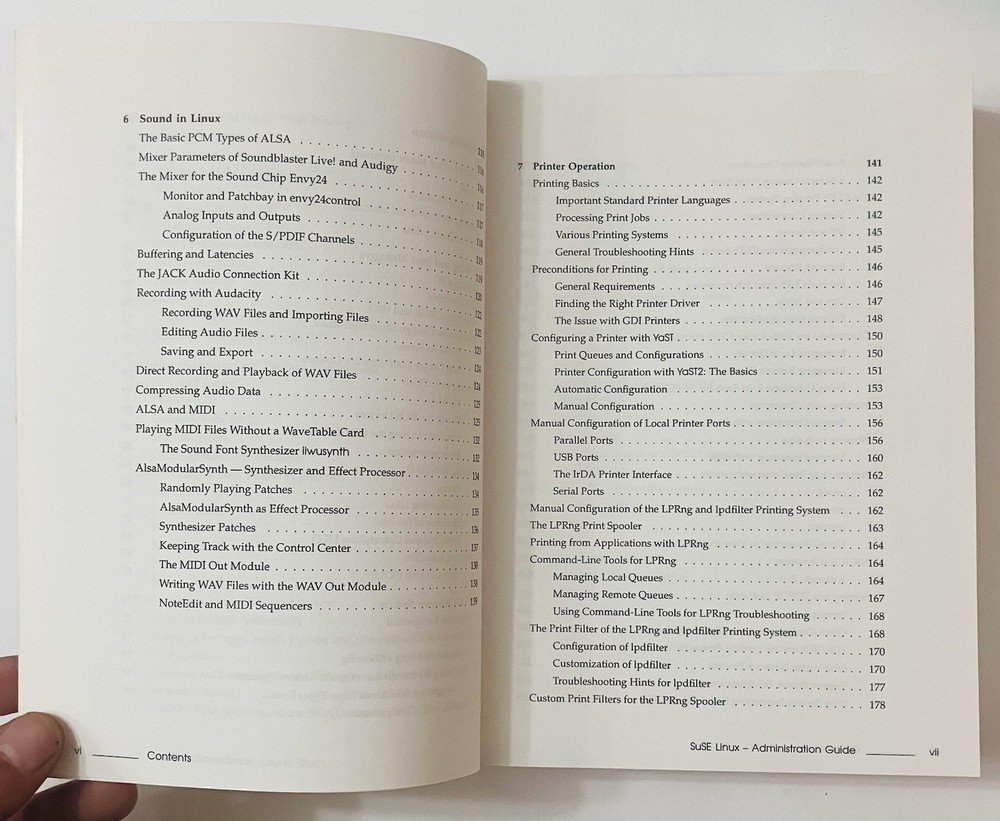 SuSE Linux 8.2 Administration Guide (2003) Vintage Linux Manual | VG Condition