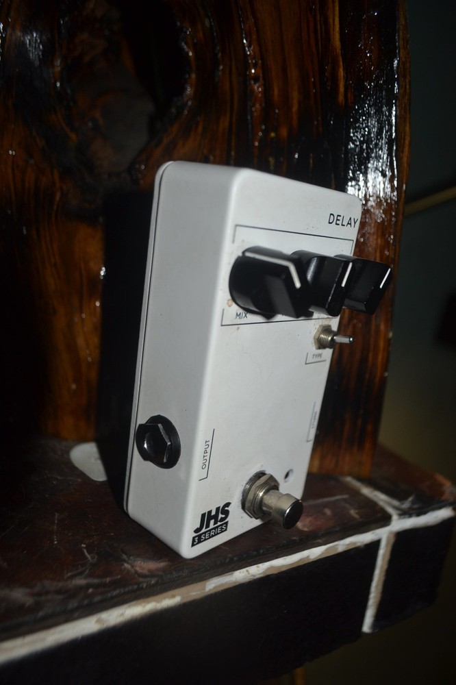 JHS 3 Series Delay Pedal