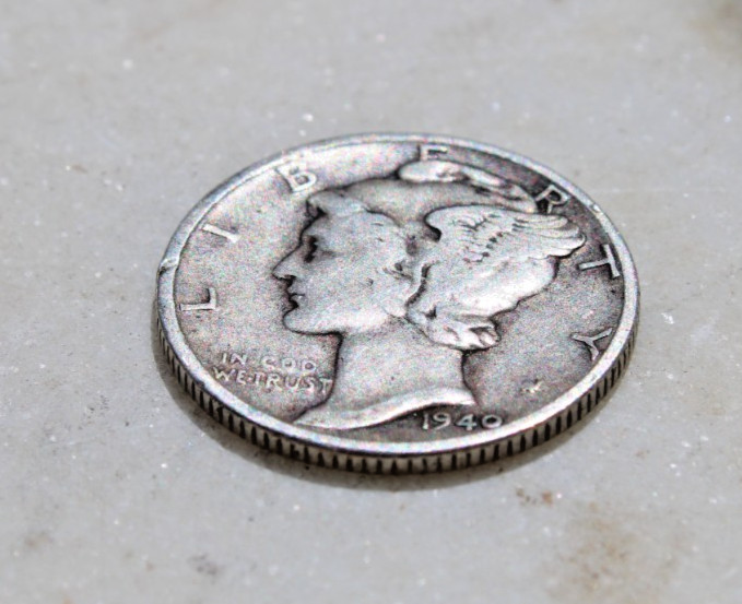 1940 10C Mercury Dime #D11