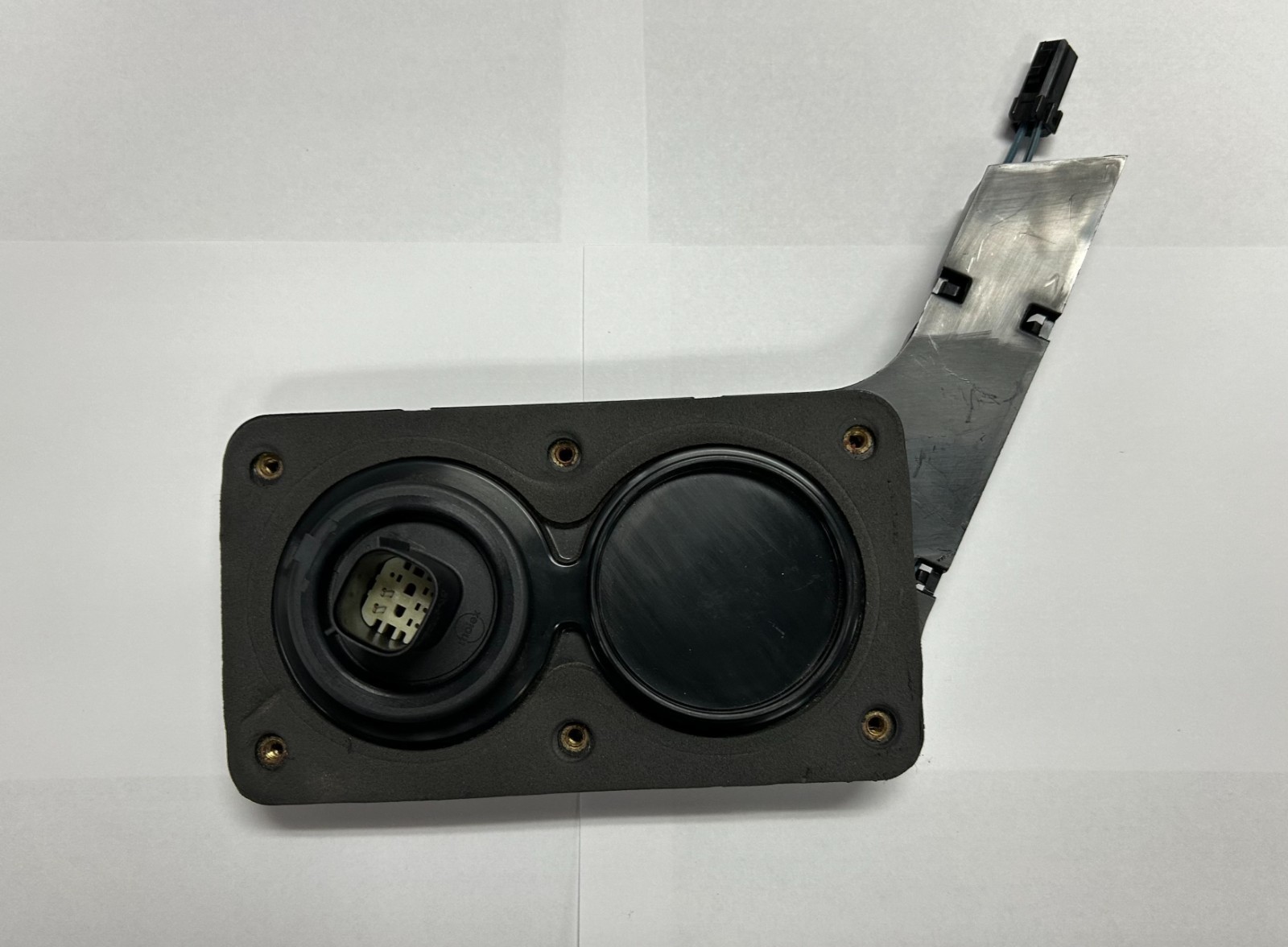 Harley Davidson Rockford Fosgate Speaker Plug Saddle Bag Clutch Side Original