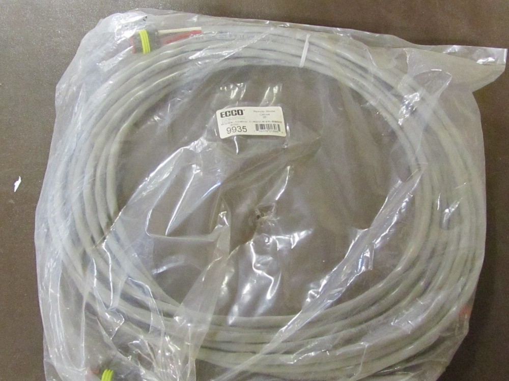 ECCO 9935 Remote Strobe Sys,Cable,35 ft.