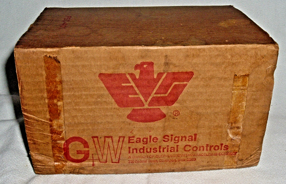NOS Open Box *EAGLE SIGNAL CYCLFLEX ANALOG RESET TIMER HP5-Series Model-9 *NOS